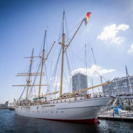 't Achterhuys מלון *